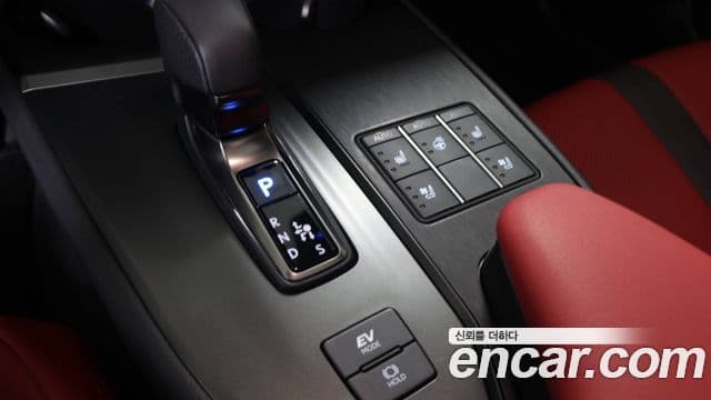 Lexus UX300h 2.0 F-Sport 2WD, 2025 8