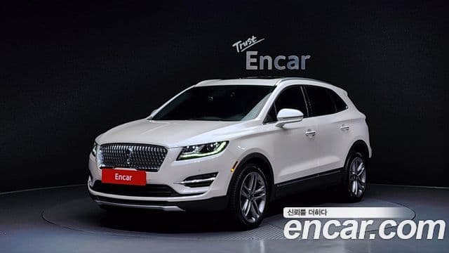 Lincoln MKC, 2019 1