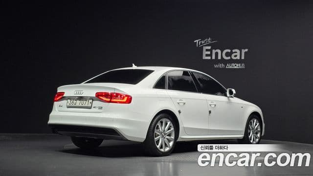 Audi New A4 B8, 2015 2