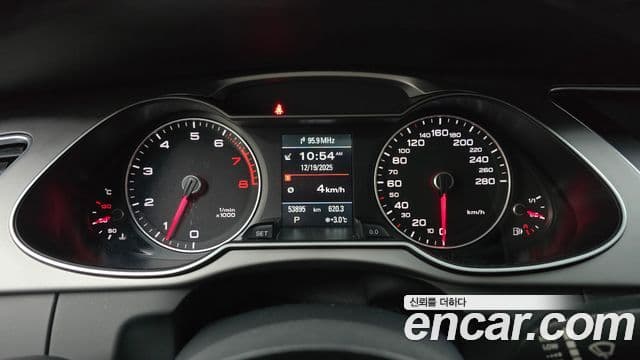 Audi New A4 B8, 2015 8