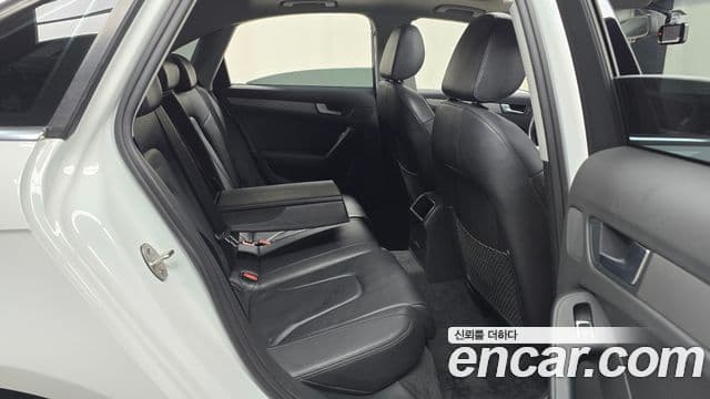 Audi New A4 B8, 2015 12