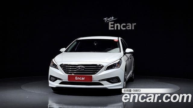 Hyundai LF Sonata 2.0 Smart, 2015 3