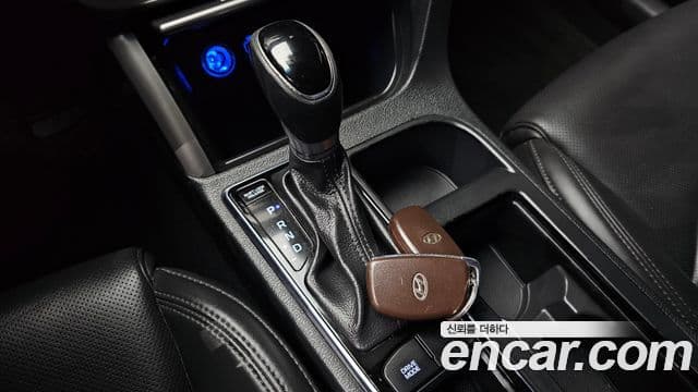 Hyundai LF Sonata 2.0 Smart, 2015 9