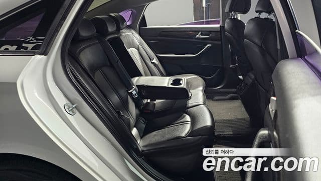 Hyundai LF Sonata 2.0 Smart, 2015 12