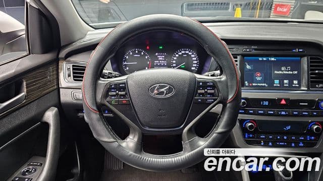 Hyundai LF Sonata 2.0 Smart, 2015 14