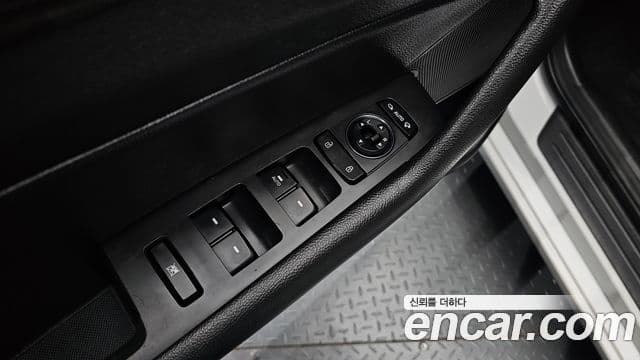 Hyundai LF Sonata 2.0 Smart, 2015 17