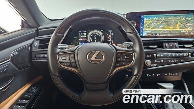 Lexus ES300h 7세대 Executive, 2026 13