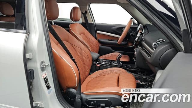 Mini Cooper 클럽맨 2세대, 2021 10