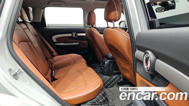 Mini Cooper 클럽맨 2세대, 2021 11