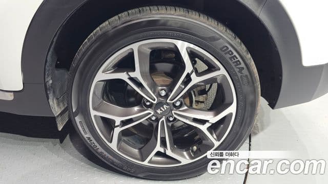 Kia Sportage The / новый Bold Prestige, 2020 все фото