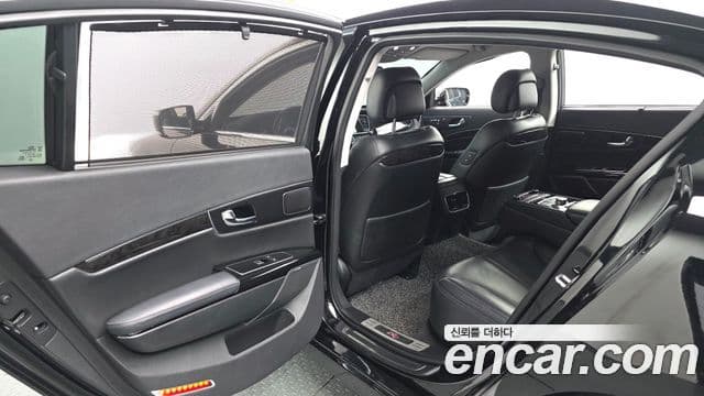 Kia The / новый New K9 Executive, 2015 12