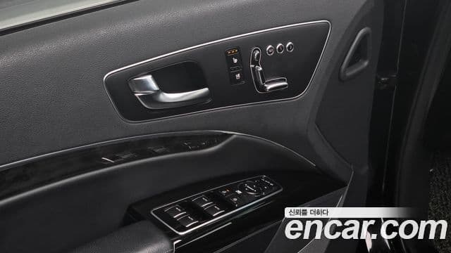 Kia The / новый New K9 Executive, 2015 17