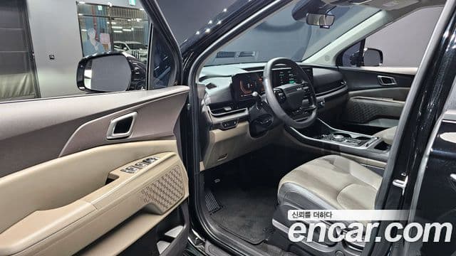 Kia The / новый New Carnival 4세대 Prestige, 2025 11