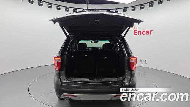 Ford Explorer 5세대, 2017 10