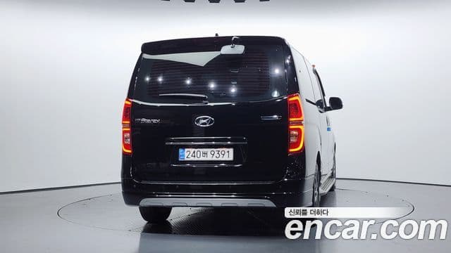 Hyundai The / новый New Grand Starex лимузин, 2020 4