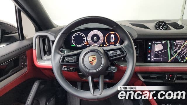 Porsche Cayenne (PO536) 3.0 купе, 2024 13