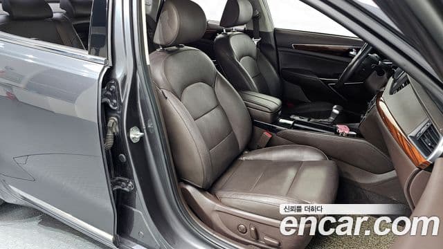 Kia All New K7 2.4 GDI Limited, 2017 10