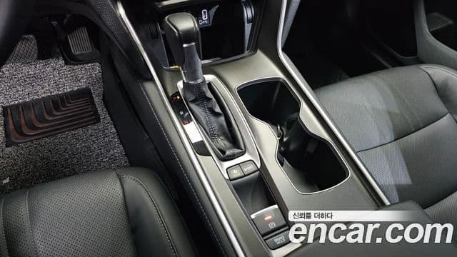 Honda Accord 10세대 1.5 турбо, 2018 9