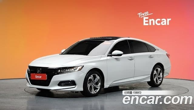 Honda Accord 10세대 1.5 турбо, 2018 1