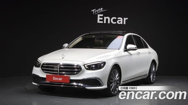 Mercedes-Benz E-класс W213 Exclusive, 2023 1