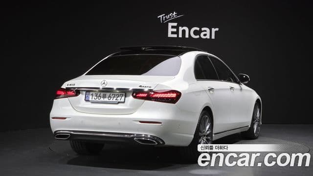 Mercedes-Benz E-класс W213 Exclusive, 2023 2
