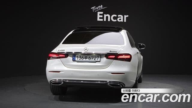 Mercedes-Benz E-класс W213 Exclusive, 2023 4