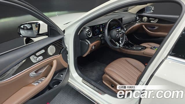 Mercedes-Benz E-класс W213 Exclusive, 2023 11