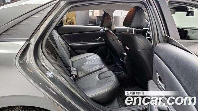 Hyundai Avante (CN7) Modern, 2023 12