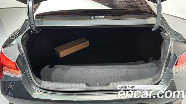 Hyundai Avante (CN7) Modern, 2023 19