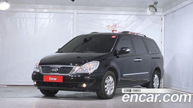 Kia Carnival R топовая версия, 2013 1