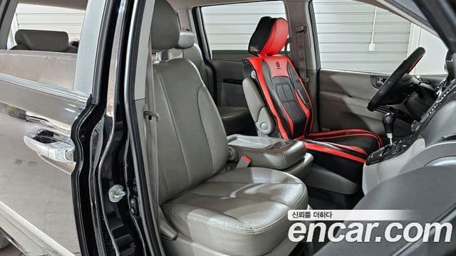 Kia Carnival R топовая версия, 2013 10