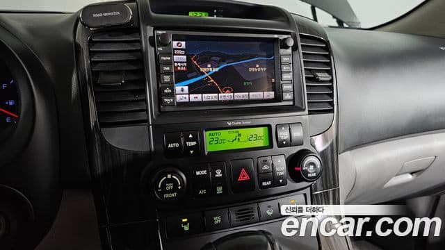 Kia Carnival R топовая версия, 2013 18