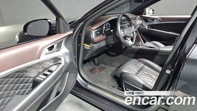 Genesis G70 Elite, 2020 10