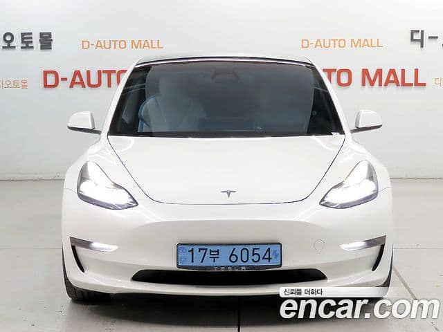 Tesla модель 3 Long Range, 2021 2