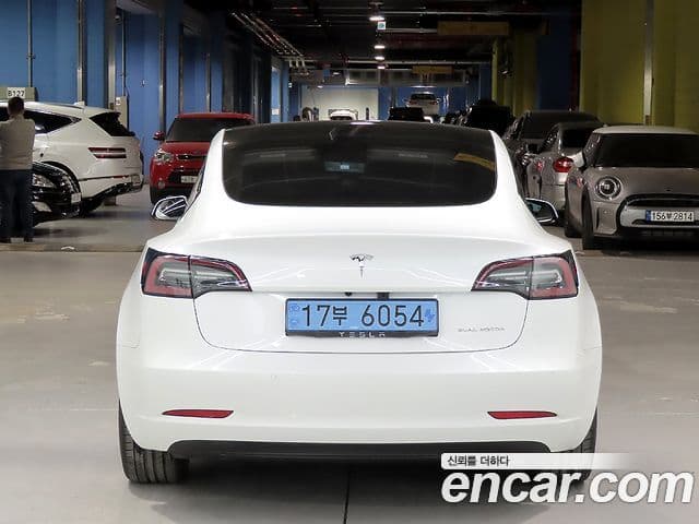 Tesla модель 3 Long Range, 2021 3