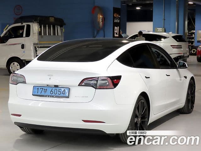 Tesla модель 3 Long Range, 2021 4