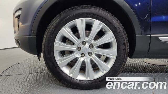 Land Rover Range Rover Evoque 2.0 TD4 HSE, 2017 все фото