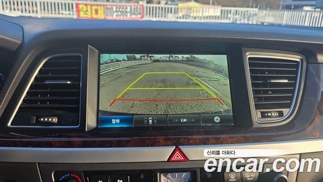 Hyundai Genesis DH G330 Premium AWD, 2015 17