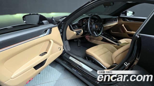 Porsche 911 (992) Carrera, 2022 10