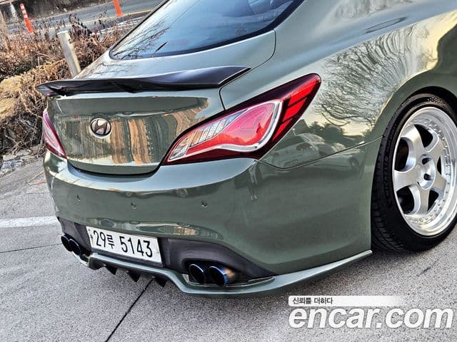 Hyundai Genesis купе 380 GT-P, 2009 18