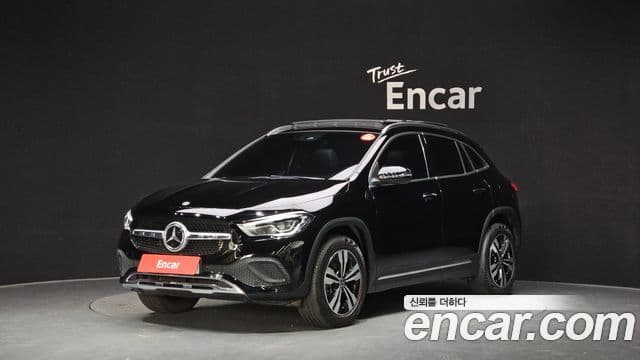 Mercedes-Benz GLA-класс H247 GLA220, 2021 1