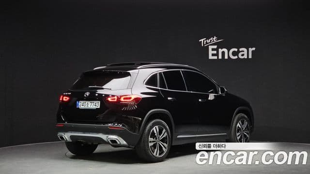 Mercedes-Benz GLA-класс H247 GLA220, 2021 2