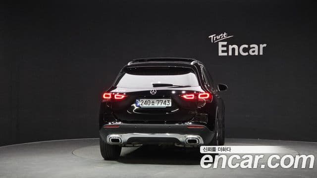 Mercedes-Benz GLA-класс H247 GLA220, 2021 4