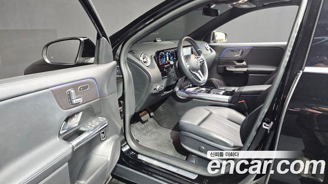 Mercedes-Benz GLA-класс H247 GLA220, 2021 10