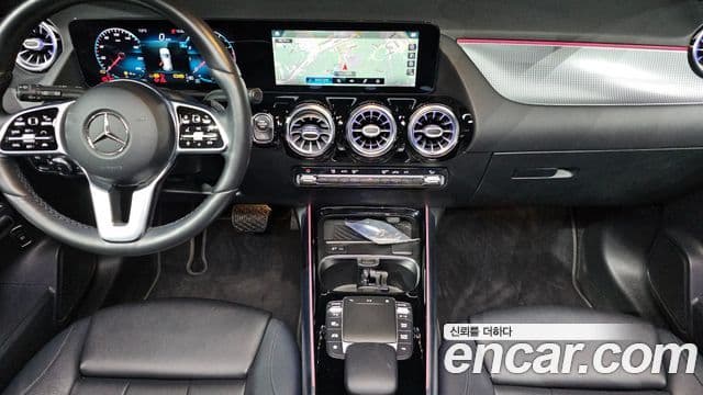 Mercedes-Benz GLA-класс H247 GLA220, 2021 14