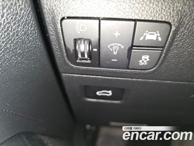 Kia K5 3세대 Trendy, 2021 12