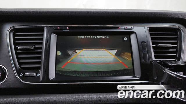 Kia All New Carnival Luxury, 2016 15