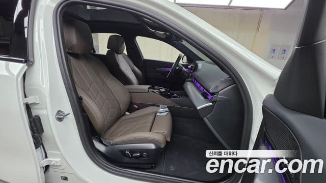 BMW 5시리즈 (G60) 520i M Sport, 2025 10