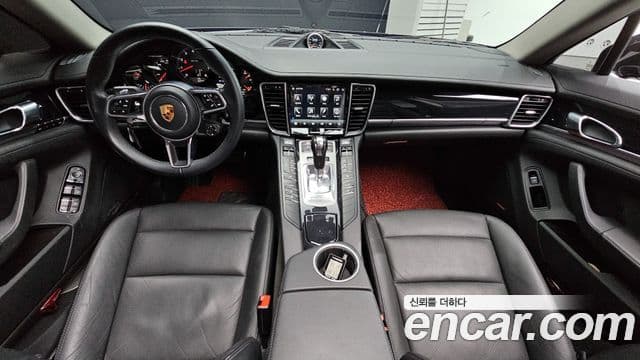 Porsche Panamera 970, 2011 7