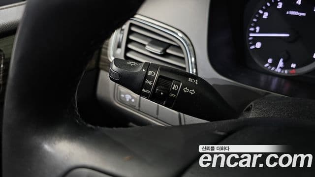 Hyundai LF Sonata 2.0 Smart, 2015 16